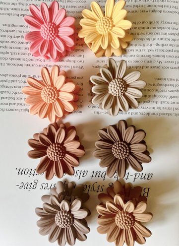 Small Sunflower Hair Claw Clips
