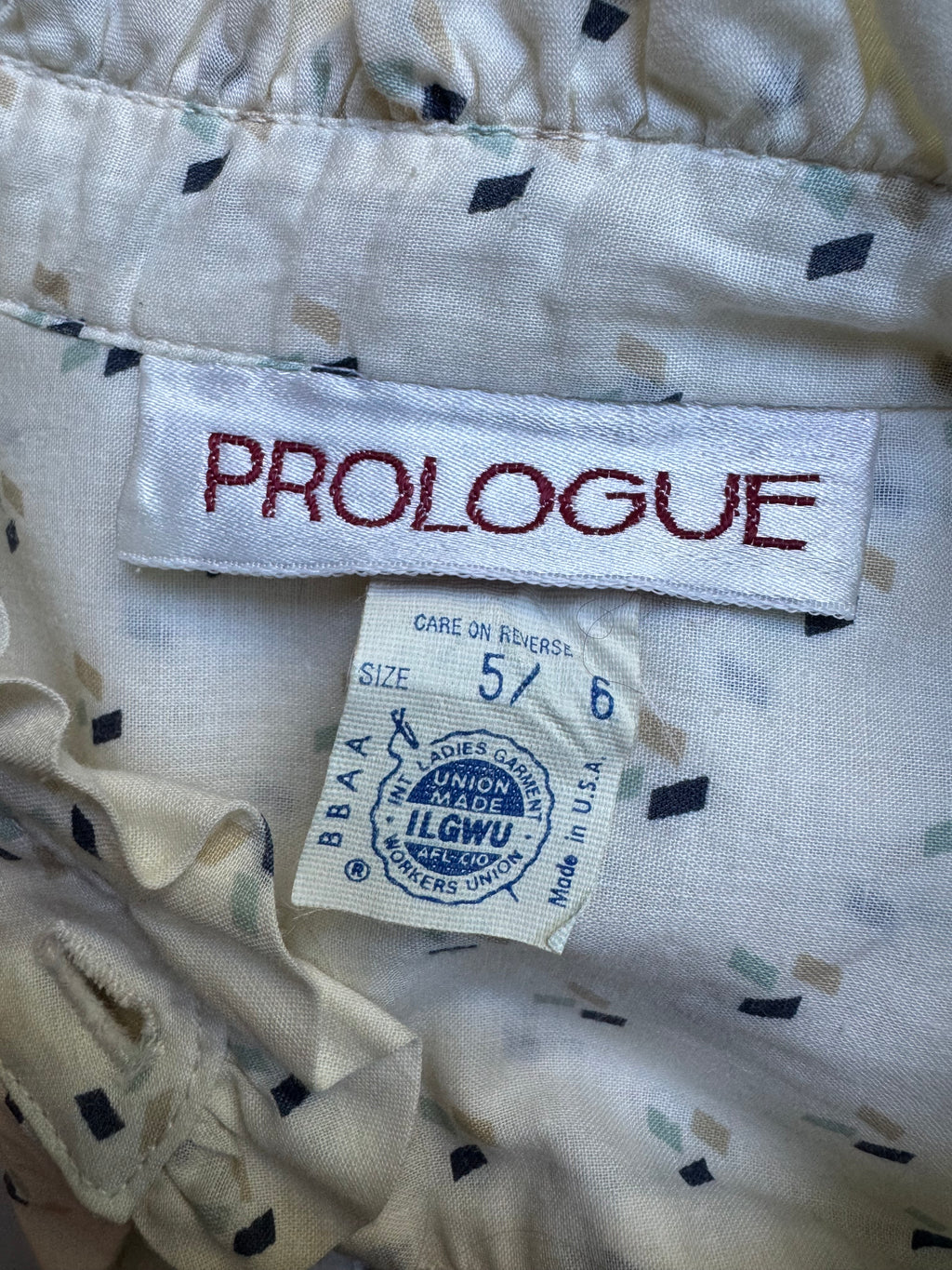 80s Prairie Geometric Button Up