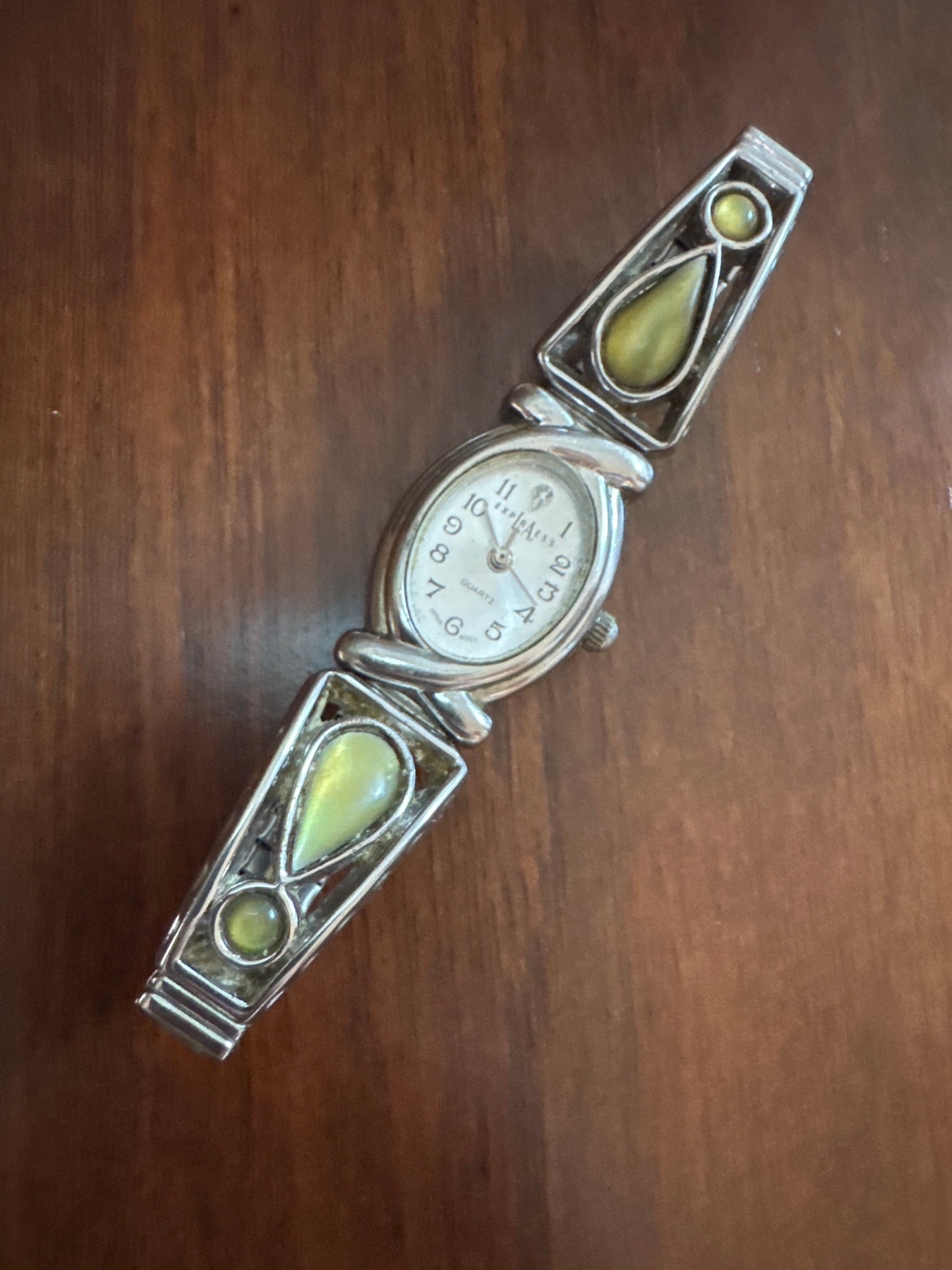 90s Gem Stone Expansion Band Wristwatch
