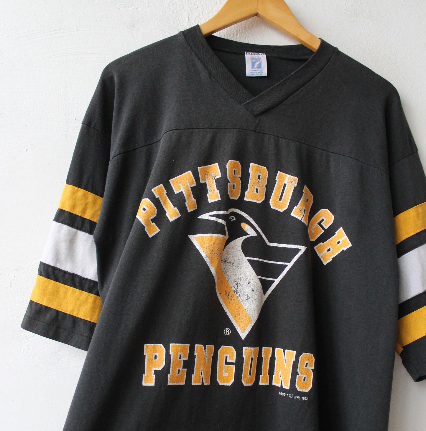 90s Pittsburgh Pens Jersey Tee