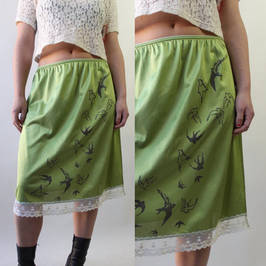 70s Flying Birds Skirt Slip