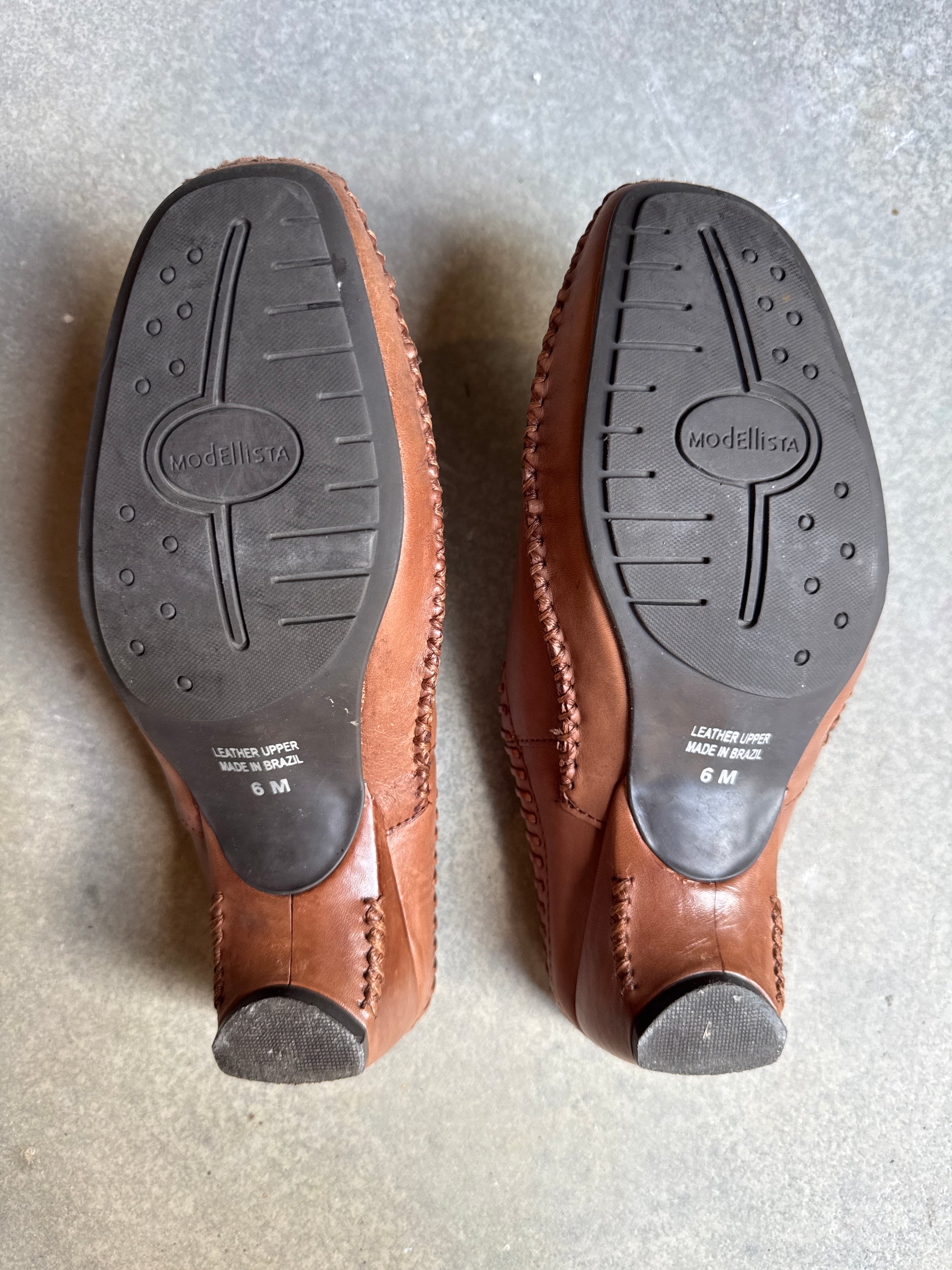 90s Modellista Tan Leather Clogs