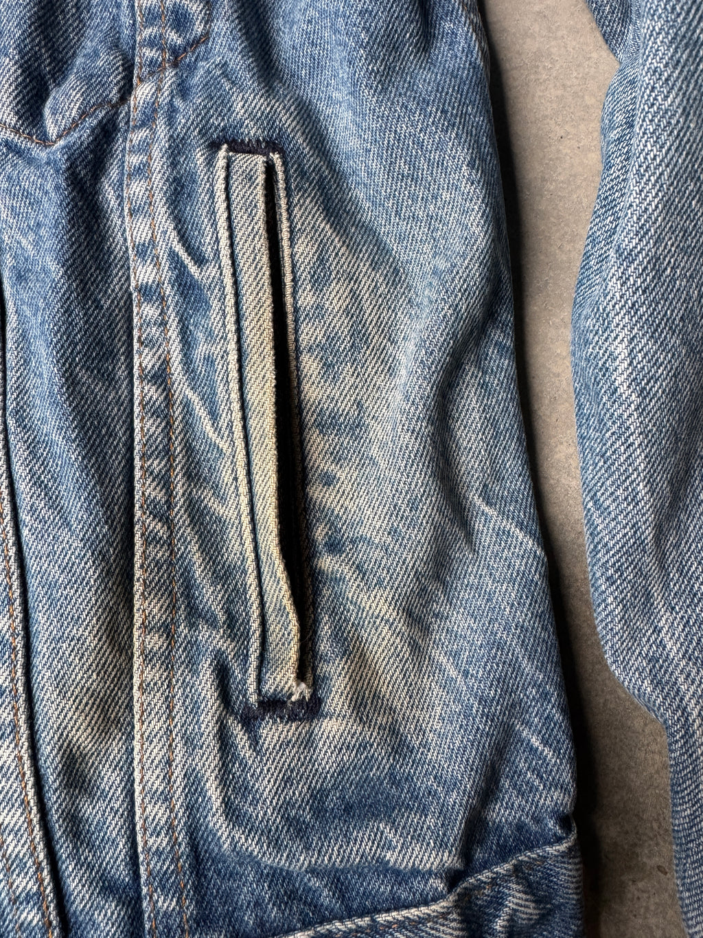 80s Levi’s Perfectly Distressed Denim Jacket