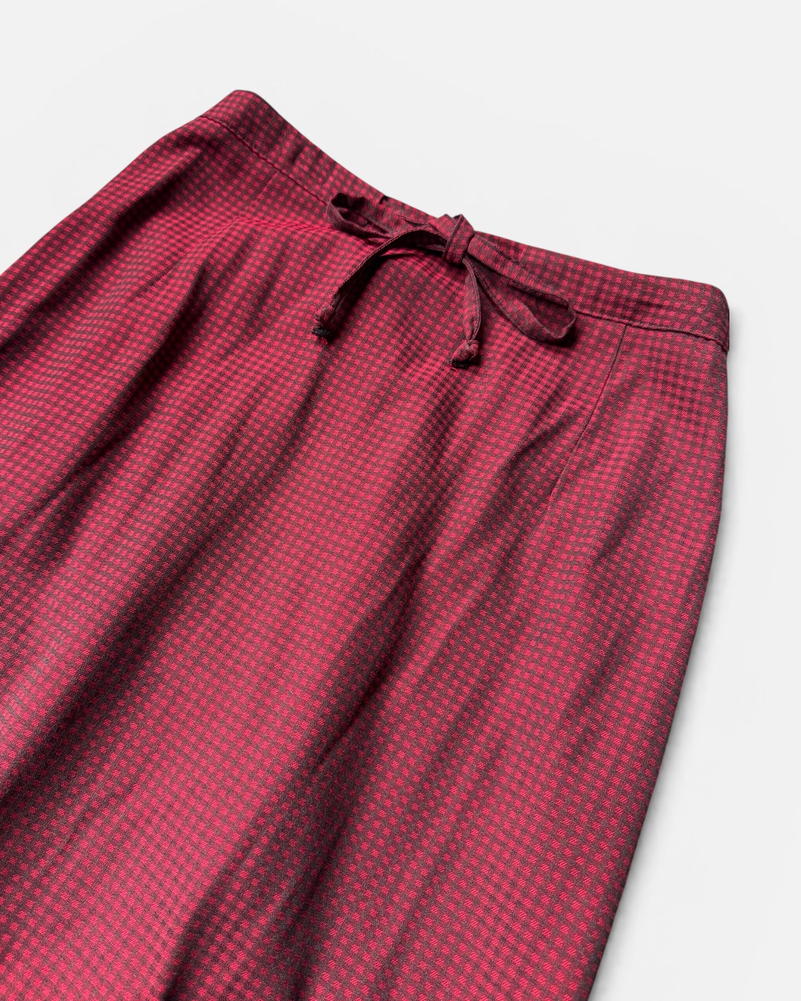 90s Red Grid Comfy Midi Skirt