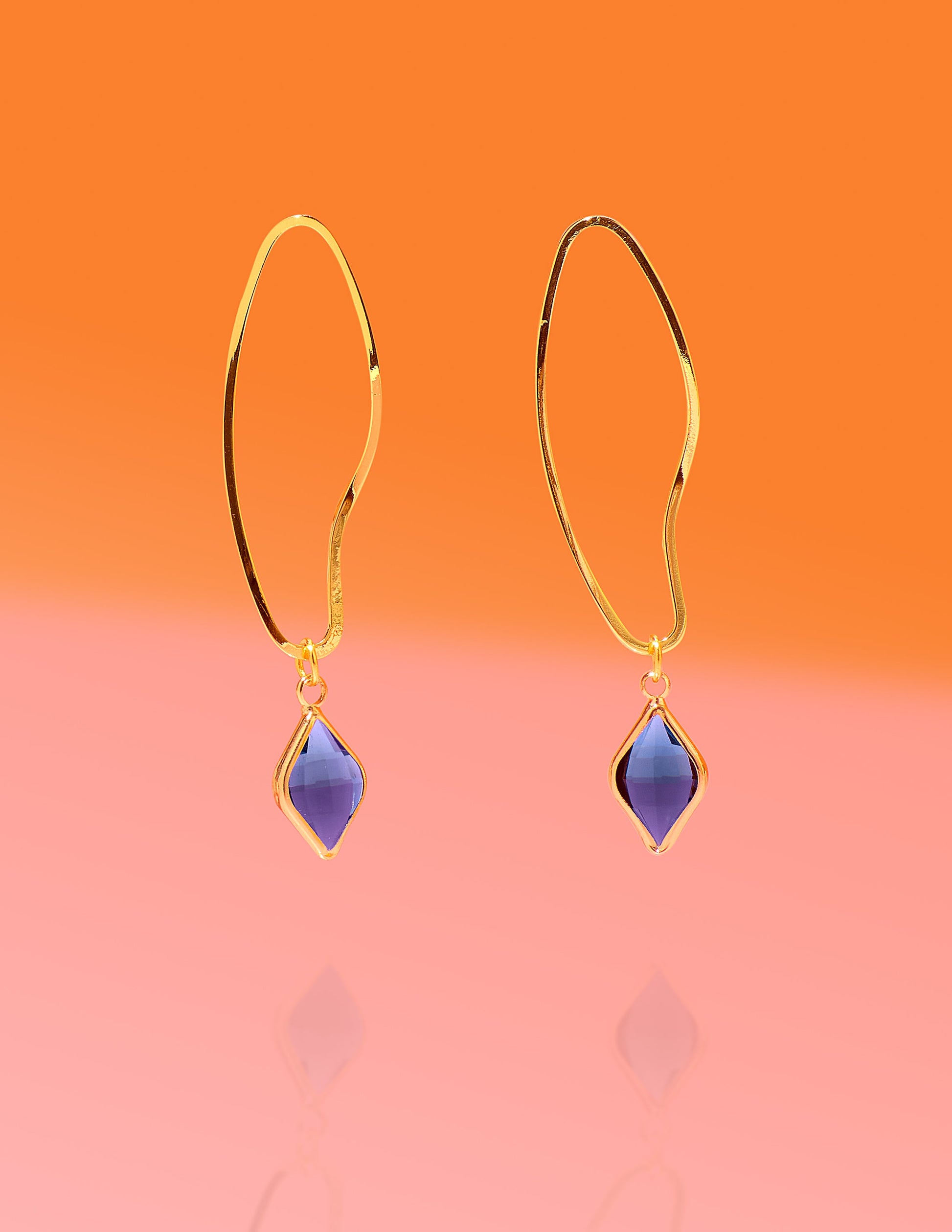 Abstract Dainty Hoop